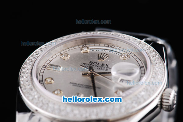 Rolex Day-Date Oyster Perpetual Chronometer Automatic with White Dial and Diamond Bezel--Diamond Marking-Small Calendar - Click Image to Close